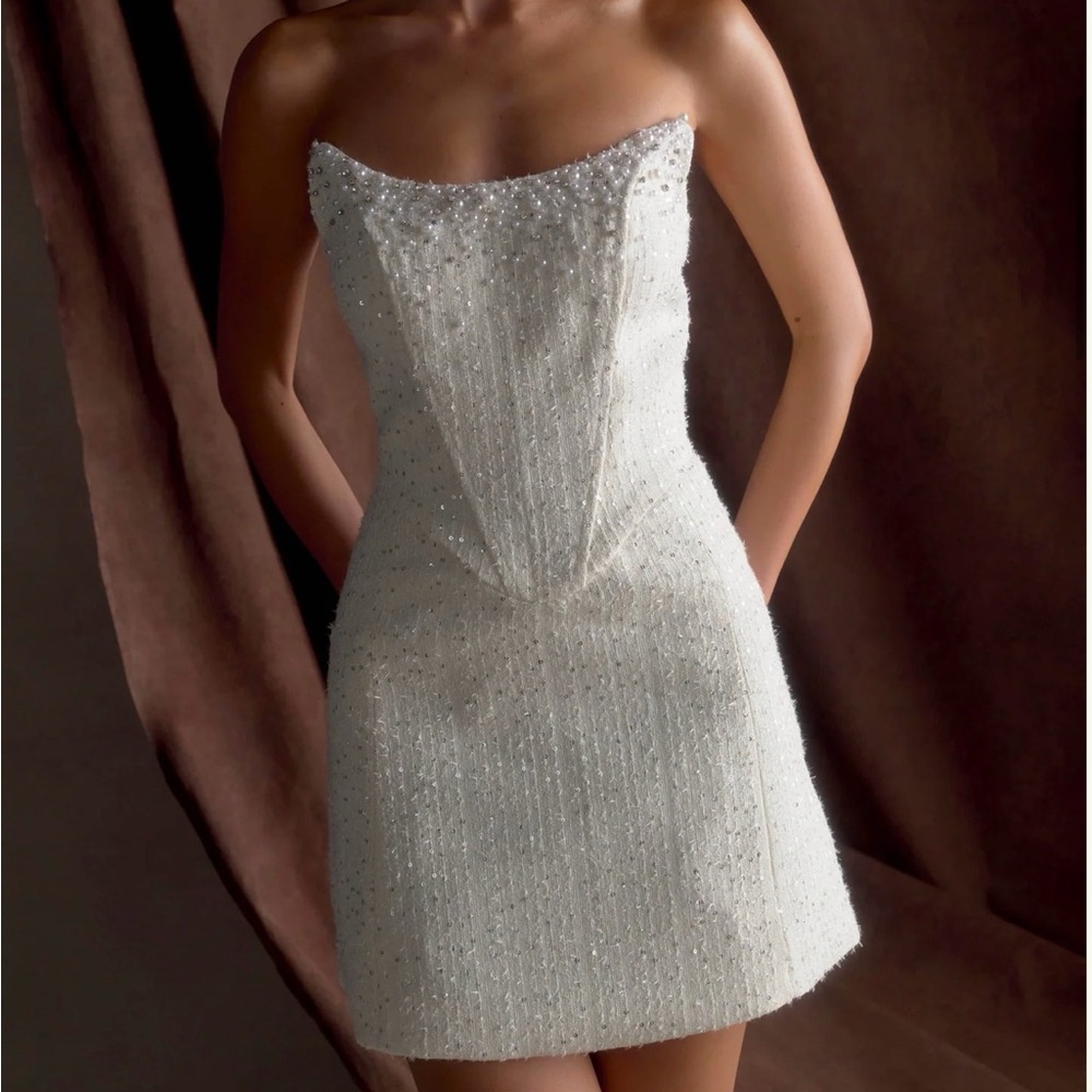 NWT Meshki Strapless White Dress